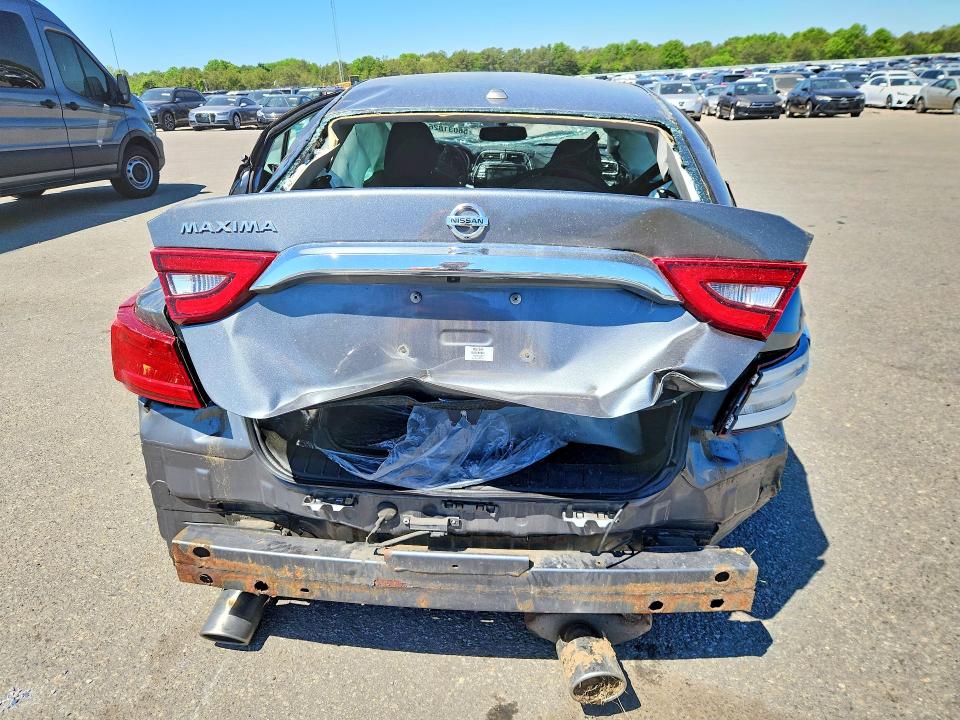56031826 :رقم المزاد ، 1N4AA6AP5HC438383 vin ، 2017 Nissan Maxima مزاد بيع