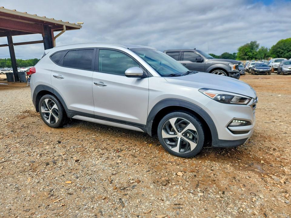 Продаж на аукціоні авто 2017 Hyundai Tucson, vin: KM8J33A28HU514756, номер лоту: 58578566