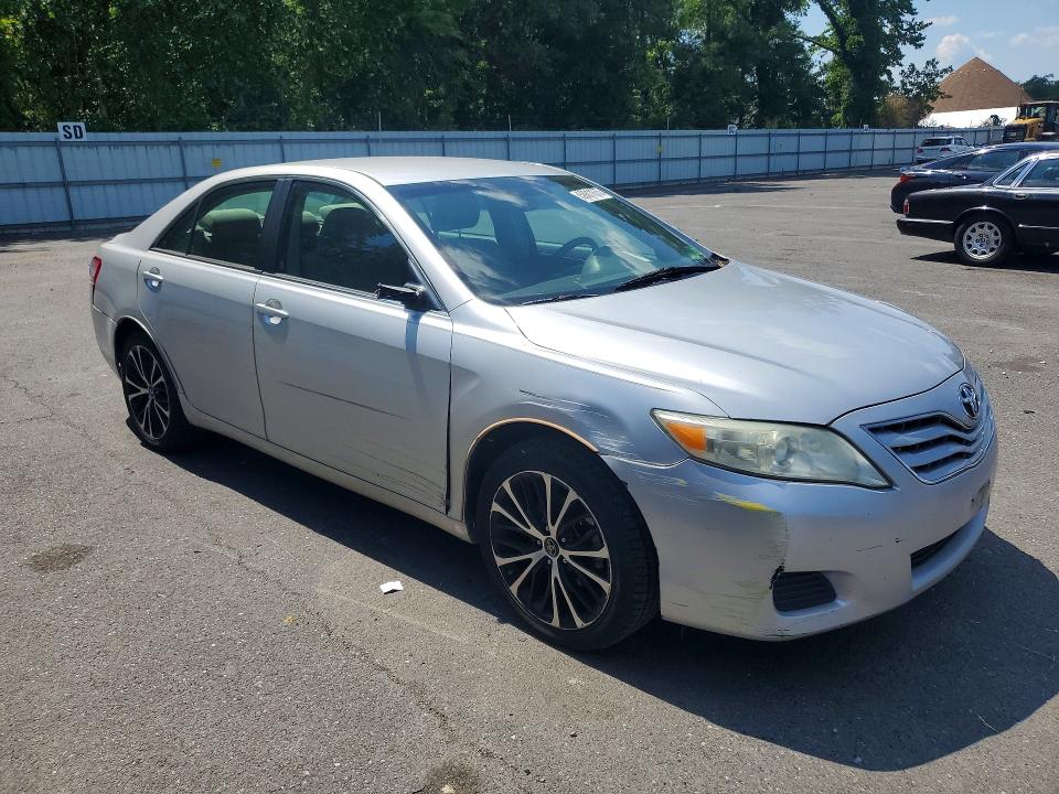 2010 Toyota Camry მანქანა იყიდება აუქციონზე, vin: 4T1BF3EK2AU031226, აუქციონის ნომერი: 58811676