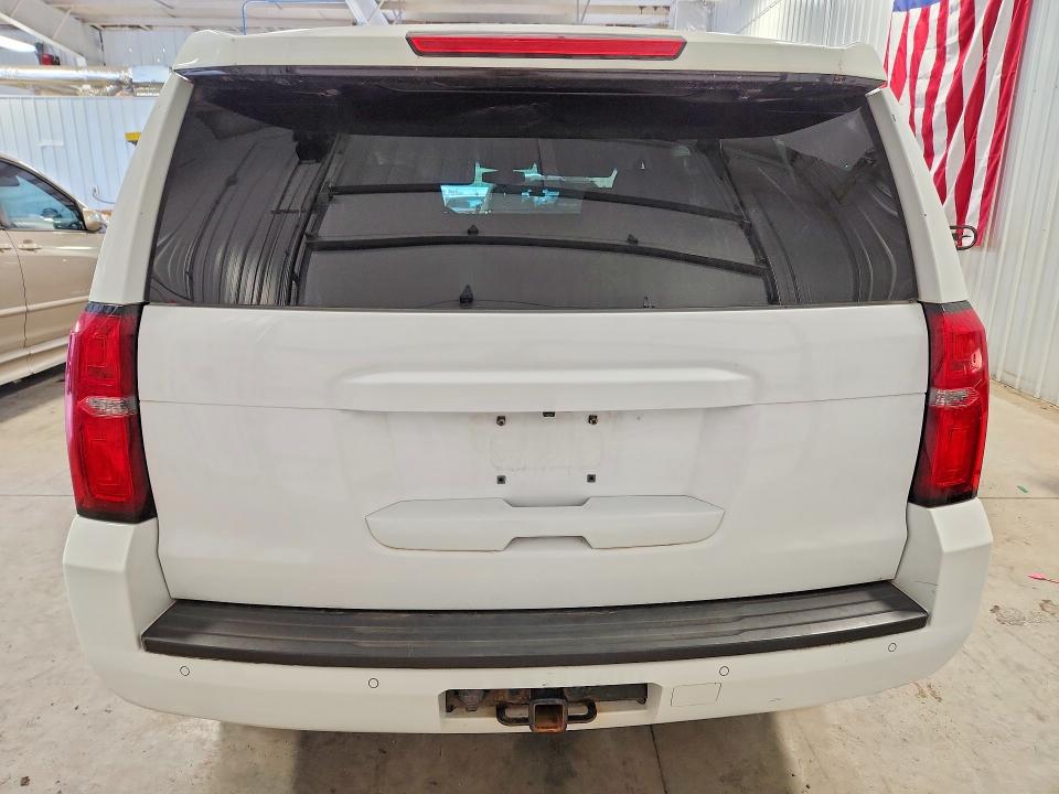 58051526 :رقم المزاد ، 1GNSKDECXHR205191 vin ، 2017 Chevrolet Tahoe مزاد بيع