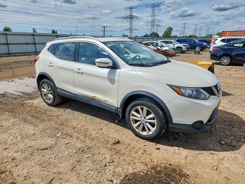 Продаж на аукціоні авто 2018 Nissan Rogue Sport, vin: JN1BJ1CP8JW107660, номер лоту: 57419986