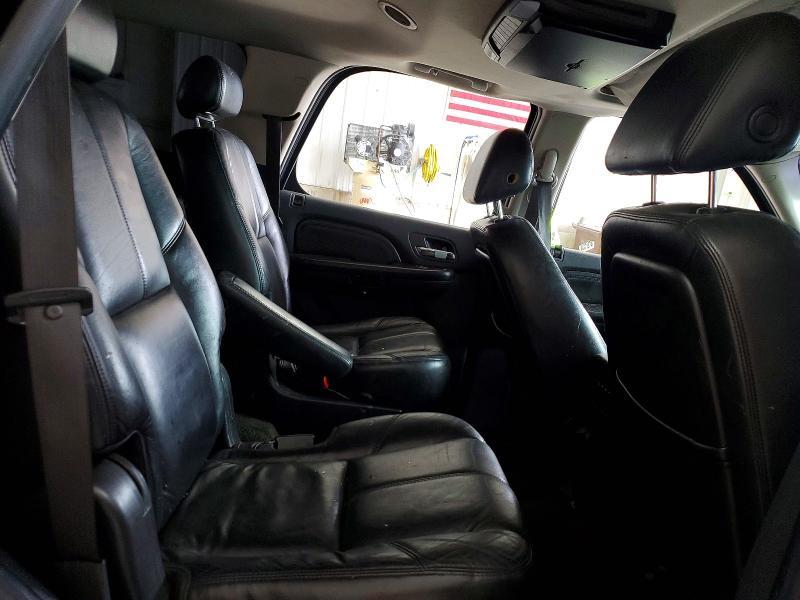 58353526 :رقم المزاد ، 1GKFK638X8J149020 vin ، 2008 Gmc Yukon مزاد بيع