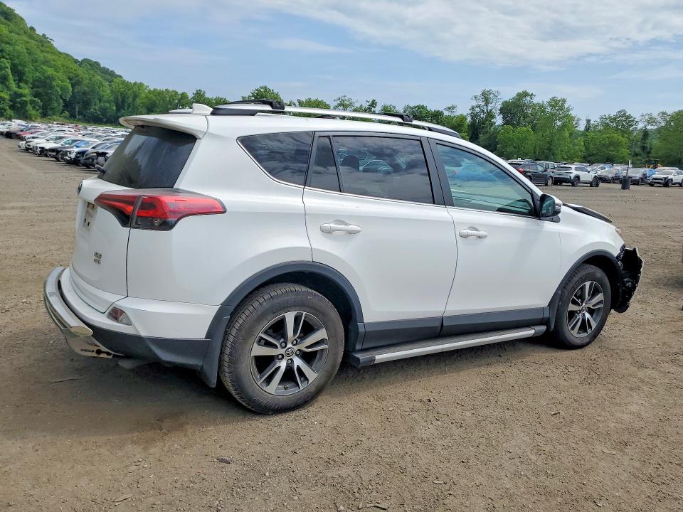 Aukcja sprzedaży 2018 Toyota Rav4, vin: 2T3RFREV6JW857645, numer aukcji: 56772426