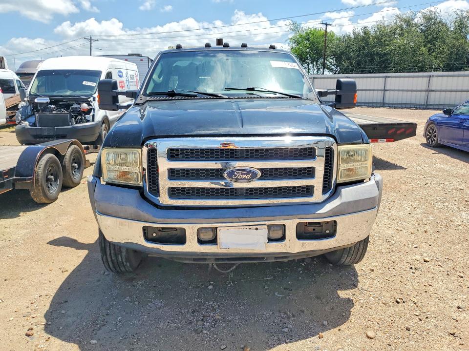 2005 Ford F450 მანქანა იყიდება აუქციონზე, vin: 1FDXF46P15EB33381, აუქციონის ნომერი: 57568706