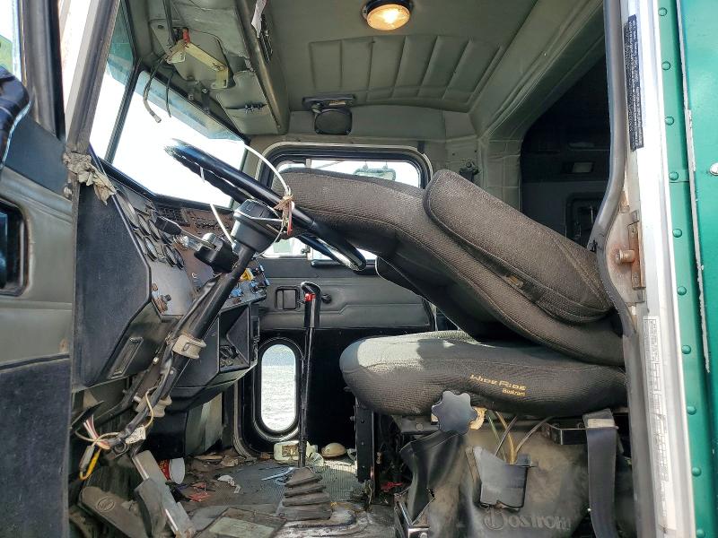 1998 Peterbilt 378 მანქანა იყიდება აუქციონზე, vin: 1XPFDR9X6WD441909, აუქციონის ნომერი: 54591756