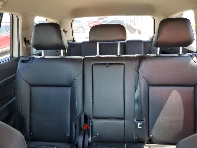 58073866 :رقم المزاد ، 1V2DR2CA3JC555501 vin ، 2018 Volkswagen Atlas مزاد بيع