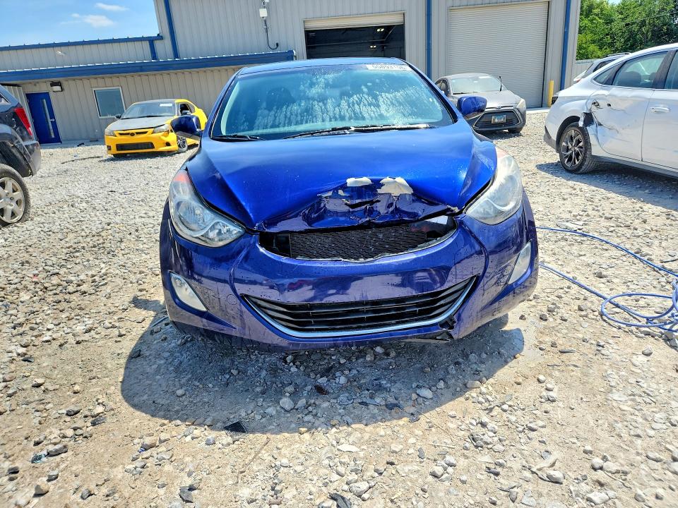 Продажа на аукционе авто 2012 Hyundai Elantra, vin: 5NPDH4AE1CH147558, номер лота: 55893106