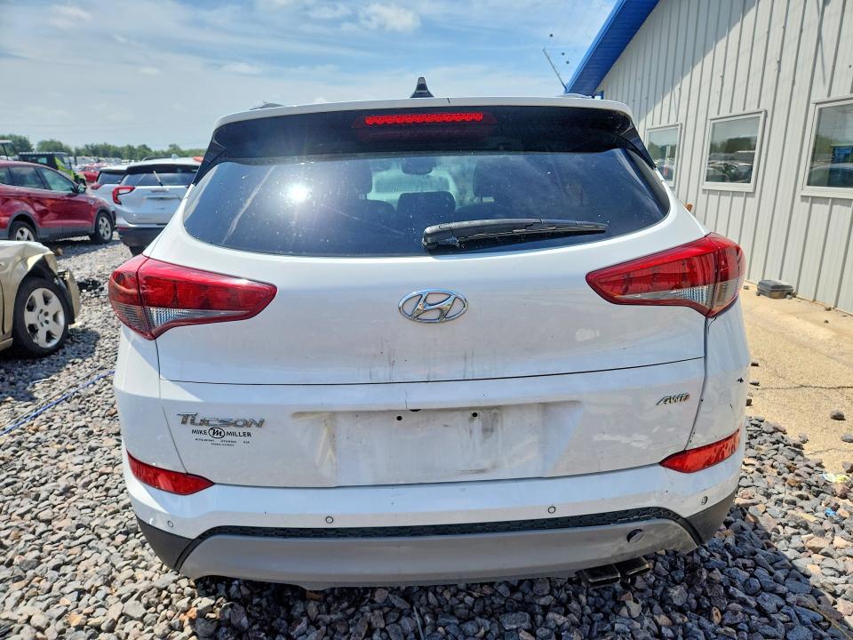 2018 Hyundai Tucson მანქანა იყიდება აუქციონზე, vin: KM8J3CA25JU687740, აუქციონის ნომერი: 58898506