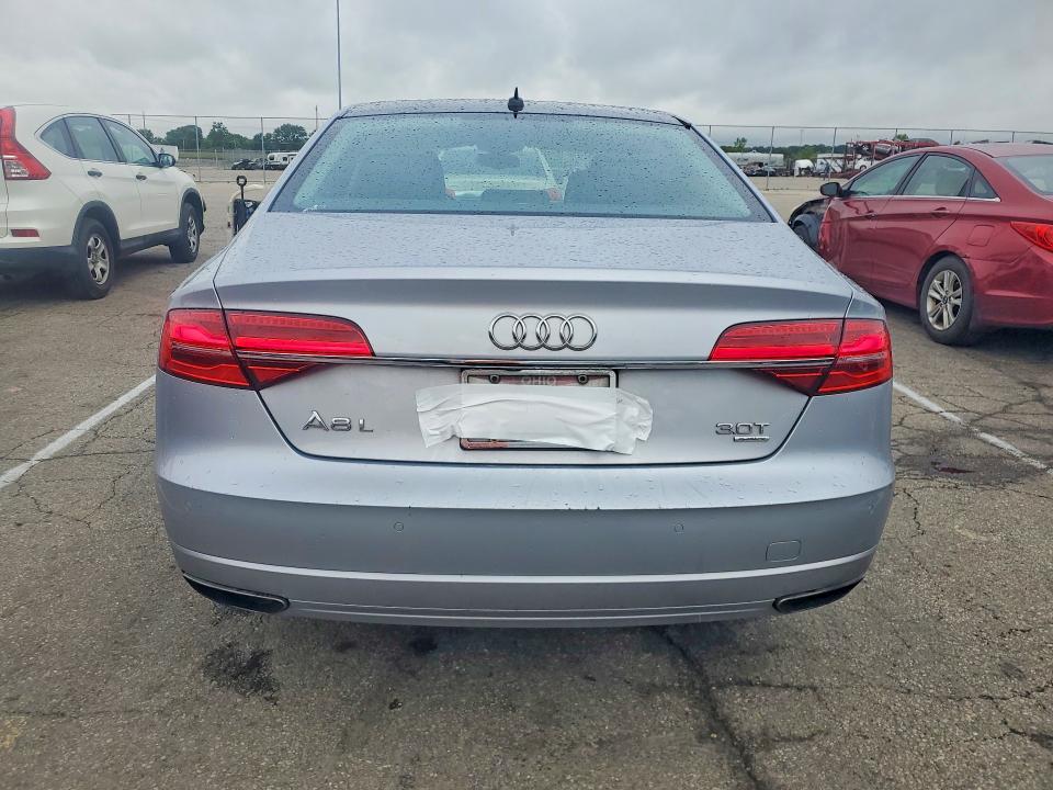 56944886 :رقم المزاد ، WAU44AFD0JN000149 vin ، 2018 Audi A8 مزاد بيع