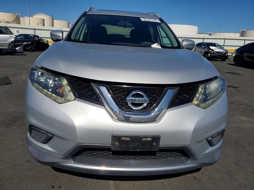 2015 Nissan Rogue მანქანა იყიდება აუქციონზე, vin: 5N1AT2MT4FC773651, აუქციონის ნომერი: 56324746