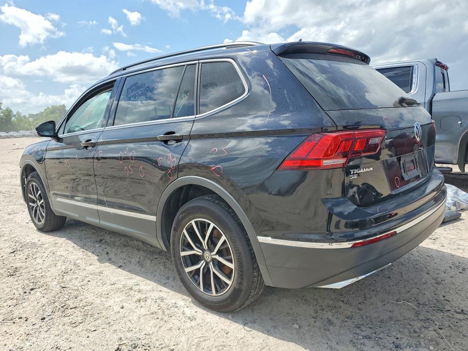 56943586 :رقم المزاد ، 3VV3B7AX5MM037691 vin ، 2021 Volkswagen Tiguan مزاد بيع