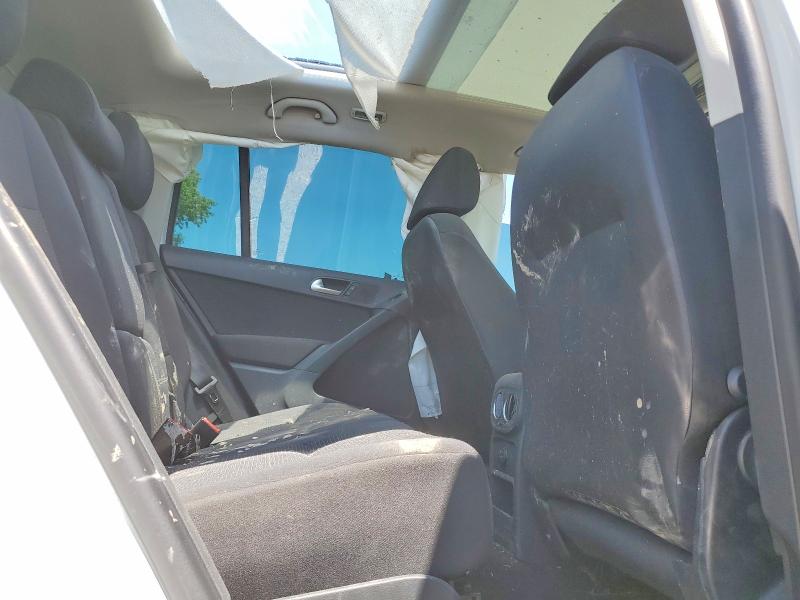 Продажа на аукционе авто 2015 Volkswagen Tiguan, vin: WVGJV7AX5FW590689, номер лота: 55705716