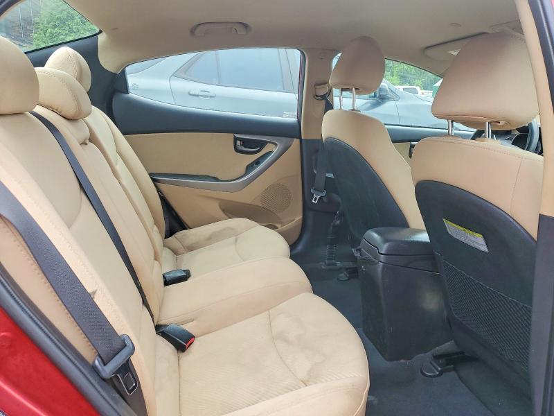 58236416 :رقم المزاد ، 5NPDH4AE0DH428462 vin ، 2013 Hyundai Elantra مزاد بيع