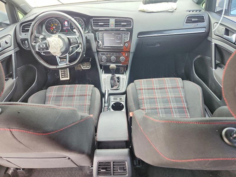 57626476 :رقم المزاد ، 3VW4T7AU3HM031736 vin ، 2017 Volkswagen Gti مزاد بيع