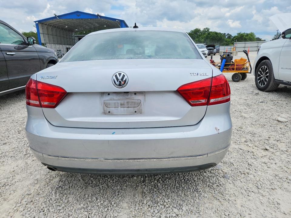 55386676 :رقم المزاد ، 1VWCN7A32EC039966 vin ، 2014 Volkswagen Passat مزاد بيع