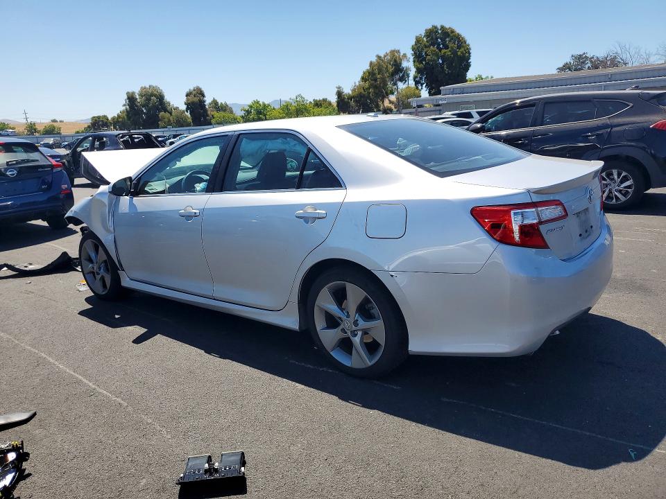 57599056 :رقم المزاد ، 4T1BK1FK8CU009765 vin ، 2012 Toyota Camry مزاد بيع