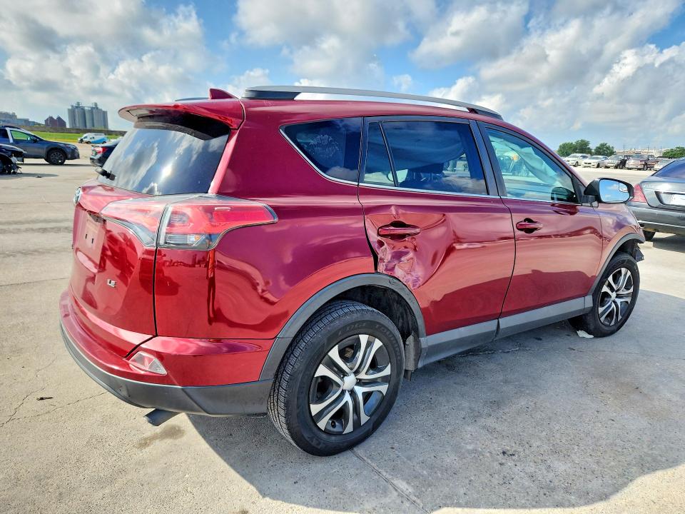 59021226 :رقم المزاد ، 2T3ZFREV9JW489221 vin ، 2018 Toyota Rav4 مزاد بيع