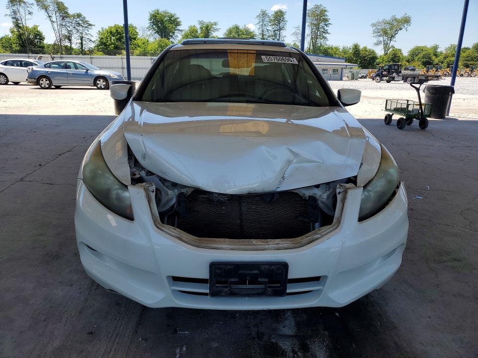 55760696 :رقم المزاد ، 5KBCP3F88BB002432 vin ، 2011 Honda Accord مزاد بيع