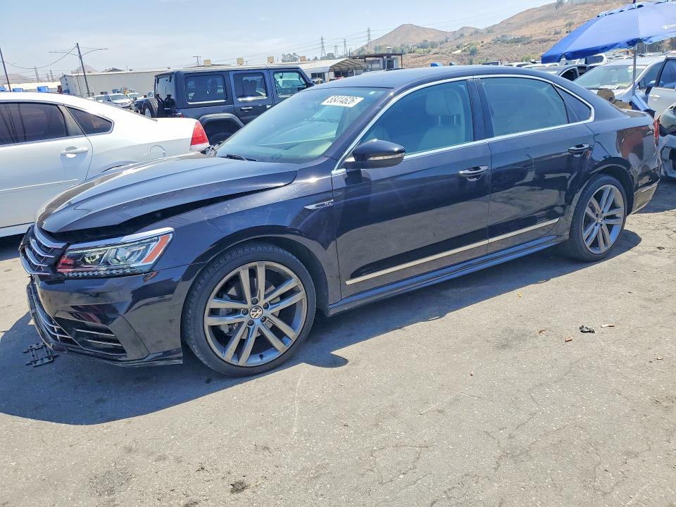 55414626 :رقم المزاد ، 1VWDT7A30HC035591 vin ، 2017 Volkswagen Passat مزاد بيع