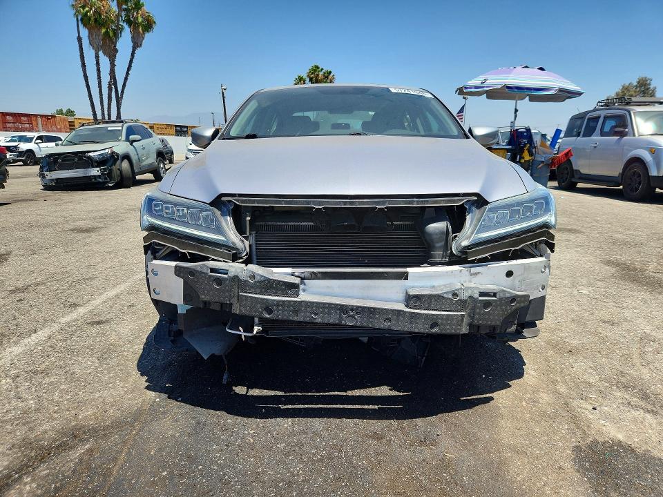 57241046 :رقم المزاد ، 19UDE2F37HA011732 vin ، 2017 Acura Ilx مزاد بيع