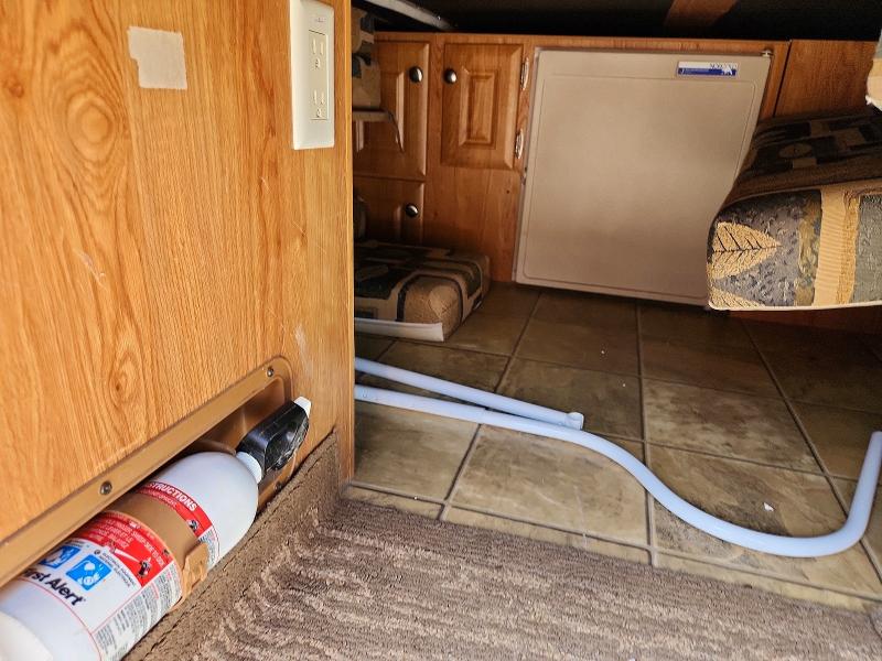 Продажа на аукционе авто 2008 Jayco Rv Trailer, vin: 1UJAJ01F681BB0379, номер лота: 57017286