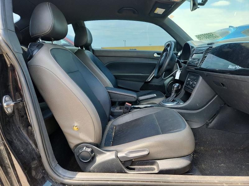 Продаж на аукціоні авто 2015 Volkswagen Beetle, vin: 3VWF17AT9FM629526, номер лоту: 55938736