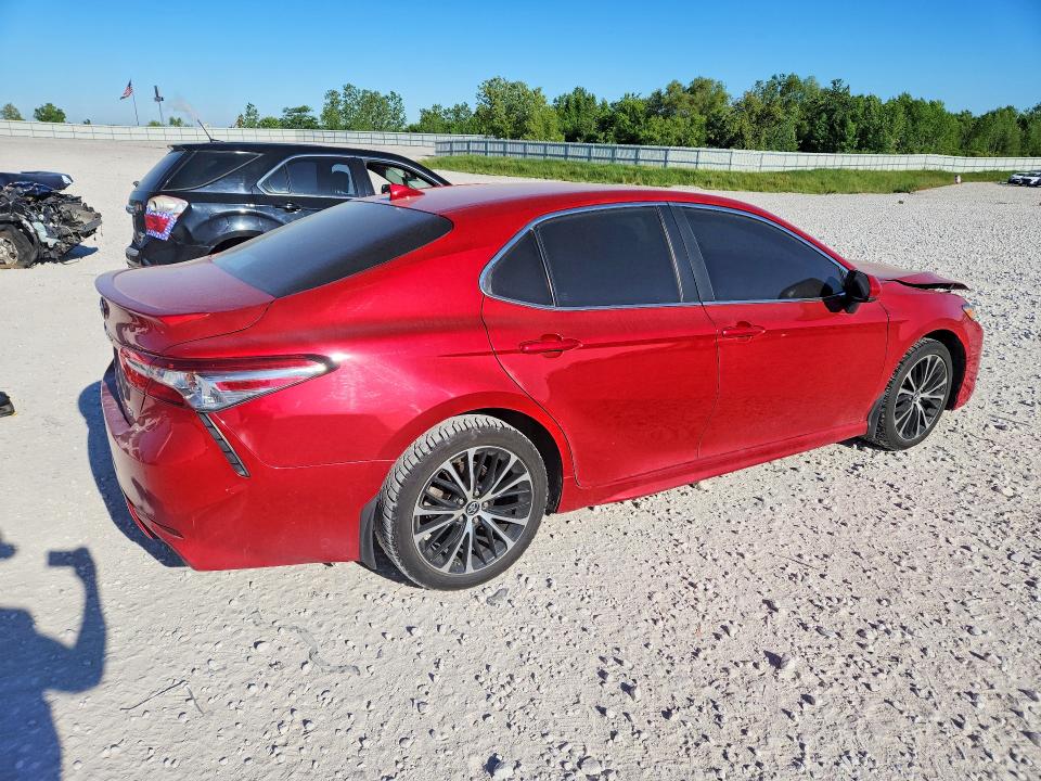 55727846 :رقم المزاد ، 4T1B11HK4KU224896 vin ، 2019 Toyota Camry مزاد بيع