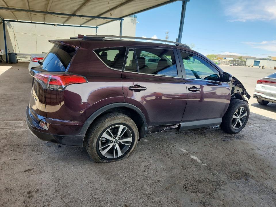 58797466 :رقم المزاد ، 2T3WFREV9JW444041 vin ، 2018 Toyota Rav4 مزاد بيع