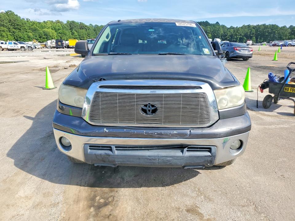 58525796 :رقم المزاد ، 5TFEM5F10CX048911 vin ، 2012 Toyota Tundra مزاد بيع