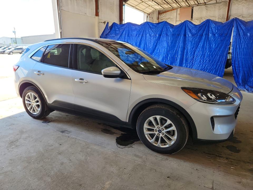 Продаж на аукціоні авто 2020 Ford Escape, vin: 1FMCU9G61LUA48034, номер лоту: 56037336