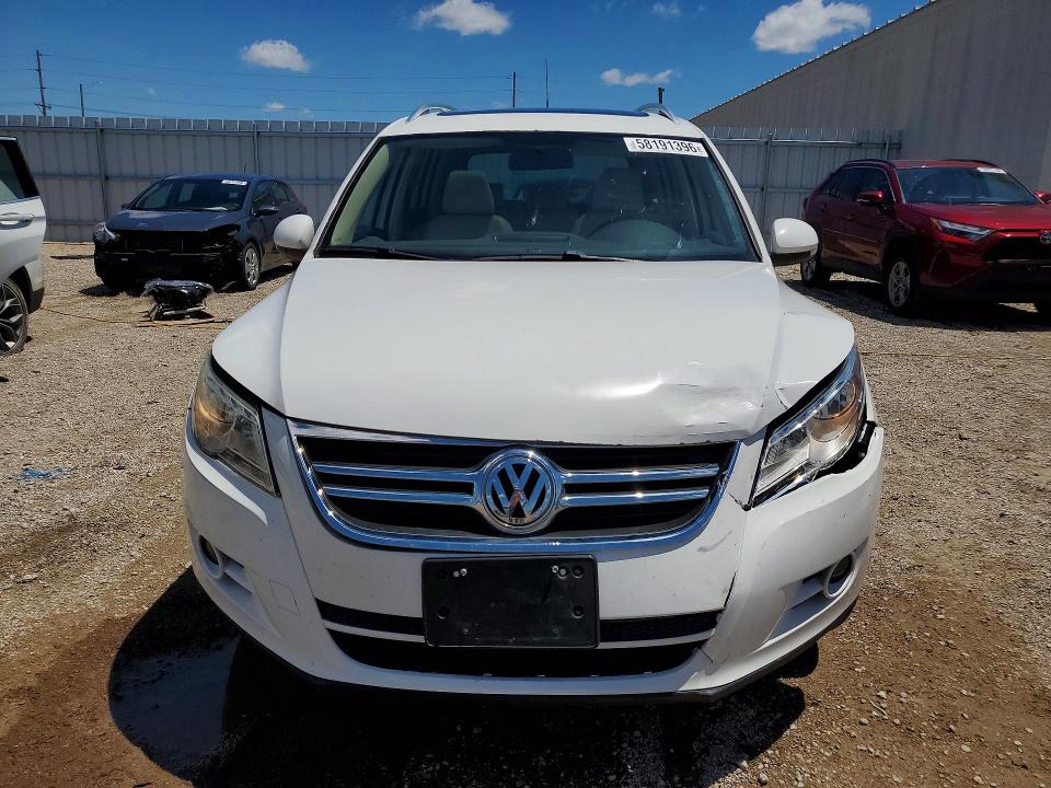 Aukcja sprzedaży 2010 Volkswagen Tiguan, vin: WVGBV7AX9AW529004, numer aukcji: 58191396