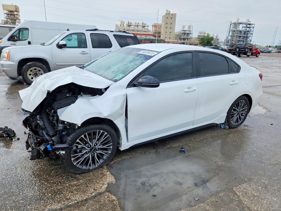 58039616 :رقم المزاد ، 3KPF54AD7RE790292 vin ، 2024 Kia Forte مزاد بيع