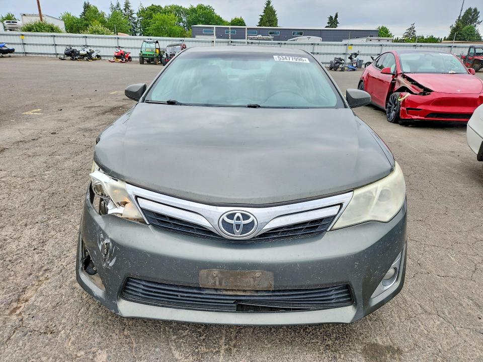 53477996 :رقم المزاد ، 4T1BK1FK4CU510880 vin ، 2012 Toyota Camry مزاد بيع