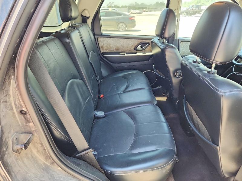 57744266 :رقم المزاد ، 4M2CU87197KJ18085 vin ، 2007 Mercury Mariner مزاد بيع