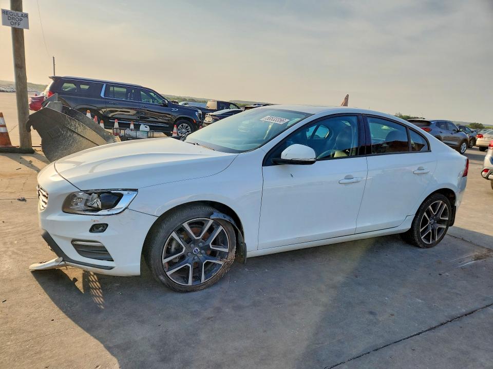 Продаж на аукціоні авто 2018 Volvo S60, vin: YV126MFL5J2452798, номер лоту: 58533356