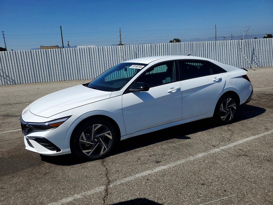 2025 Hyundai Elantra მანქანა იყიდება აუქციონზე, vin: KMHLM4DG1SU065916, აუქციონის ნომერი: 59188766