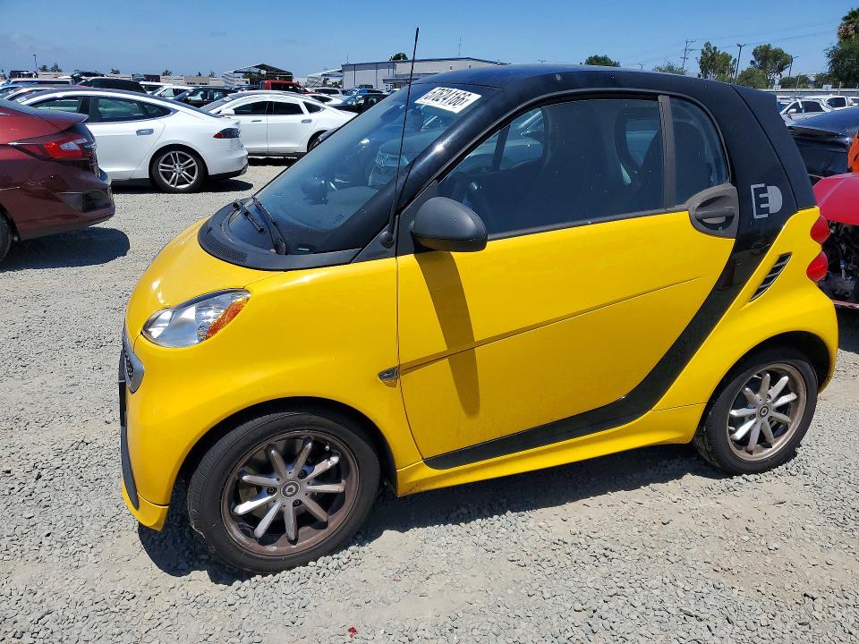 Продажа на аукционе авто 2016 Smart Fortwo, vin: WMEEJ9AAXGK843380, номер лота: 57624166