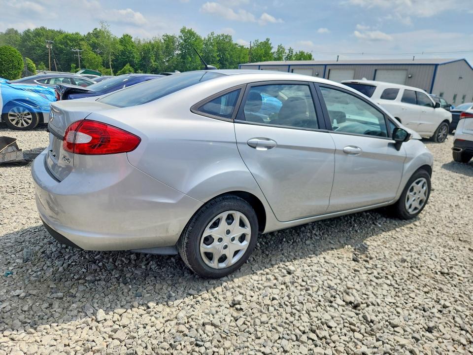 Продажа на аукционе авто 2013 Ford Fiesta, vin: 3FADP4BJ2DM217987, номер лота: 57158436