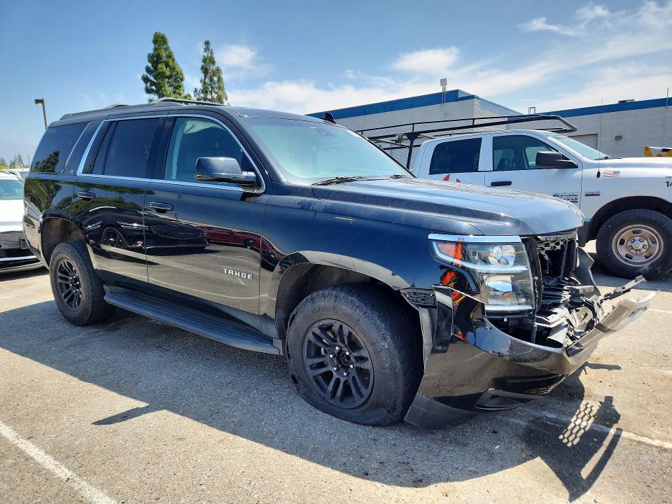 Продажа на аукционе авто 2019 Chevrolet Tahoe, vin: 1GNSCBKC0KR123158, номер лота: 55681116