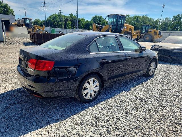 55986256 :رقم المزاد ، 3VWBP7AJ4DM397829 vin ، 2013 Volkswagen Jetta مزاد بيع