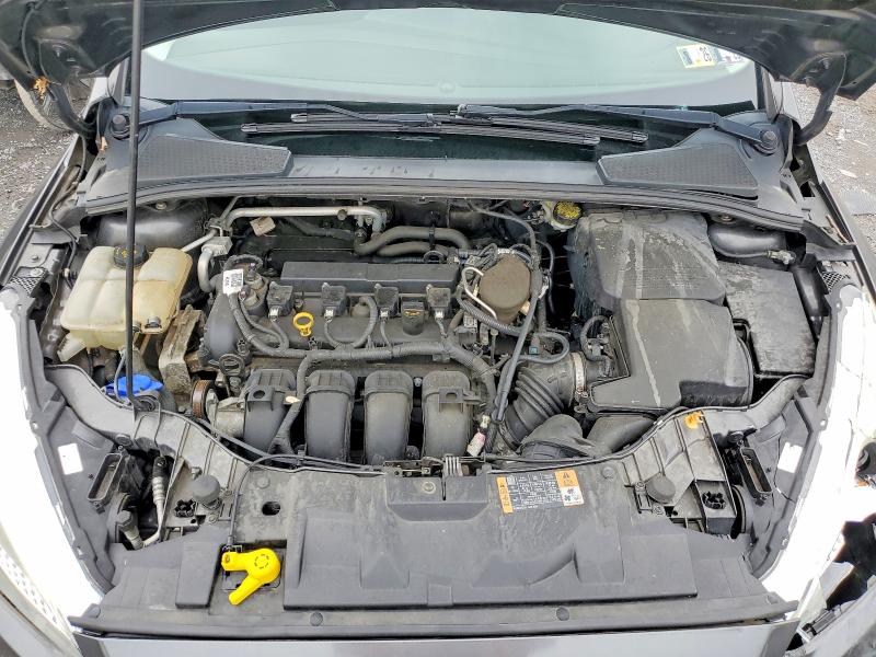 59113076 :رقم المزاد ، 1FADP3F2XFL229452 vin ، 2015 Ford Focus مزاد بيع