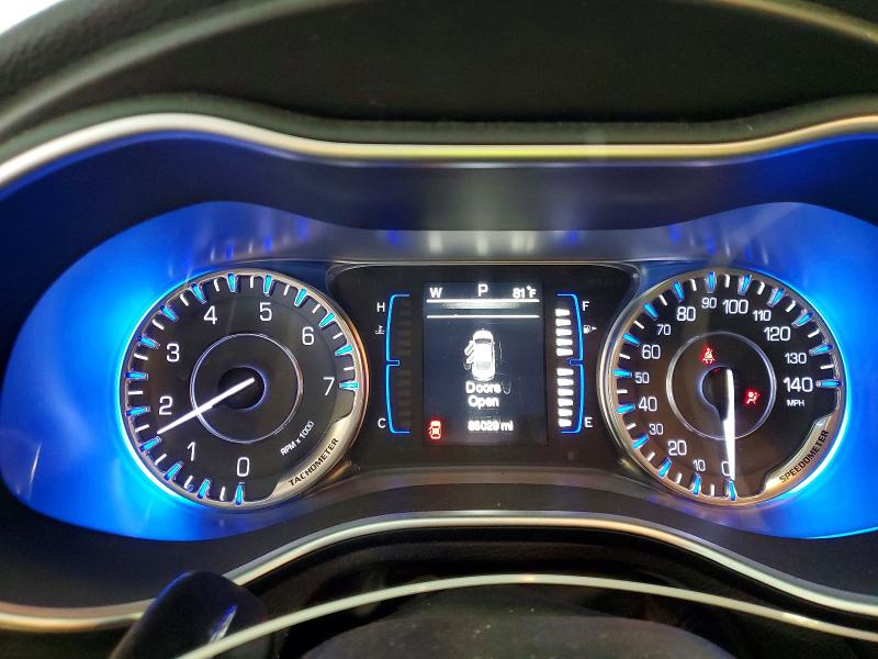 59259276 :رقم المزاد ، 1C3CCCAB2FN528953 vin ، 2015 Chrysler 200 مزاد بيع