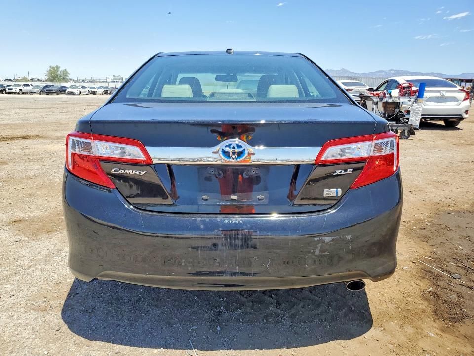 2012 Toyota Camry Hybrid მანქანა იყიდება აუქციონზე, vin: 4T1BD1FK8CU014555, აუქციონის ნომერი: 55809446