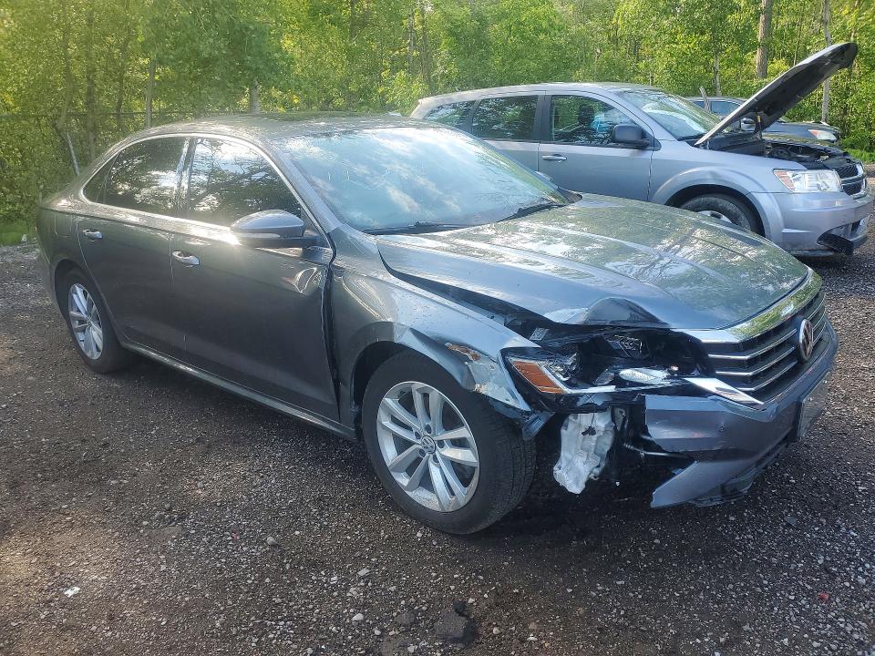 Продажа на аукционе авто 2021 Volkswagen Passat, vin: 1VWBA7A32MC004995, номер лота: 57015686