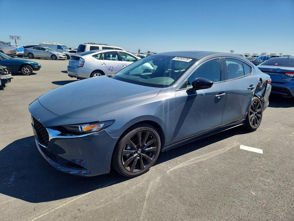 56263226 :رقم المزاد ، 3MZBPACL2NM316453 vin ، 2022 Mazda 3 مزاد بيع