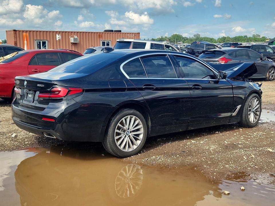 56744856 :رقم المزاد ، WBA13BJ00NWX52045 vin ، 2022 Bmw 530 مزاد بيع