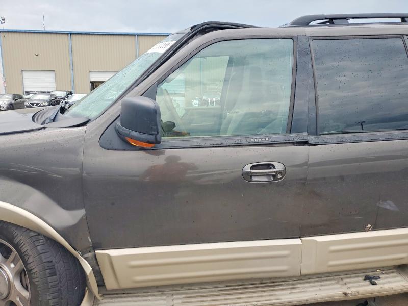 2006 Ford Expedition მანქანა იყიდება აუქციონზე, vin: 1FMFU17516LA76657, აუქციონის ნომერი: 55705586