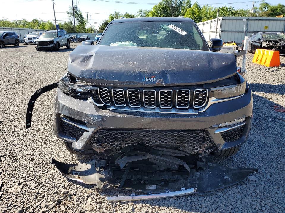 55453086 :رقم المزاد ، 1C4RJYE60P8908332 vin ، 2023 Jeep Grand Cherokee مزاد بيع