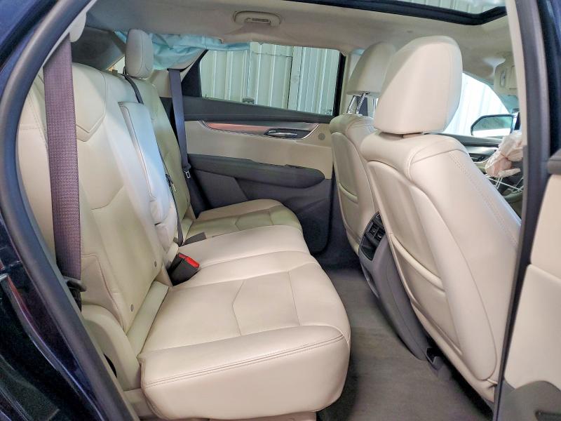 57530266 :رقم المزاد ، 1GYKNDRSXHZ211925 vin ، 2017 Cadillac Xt5 مزاد بيع