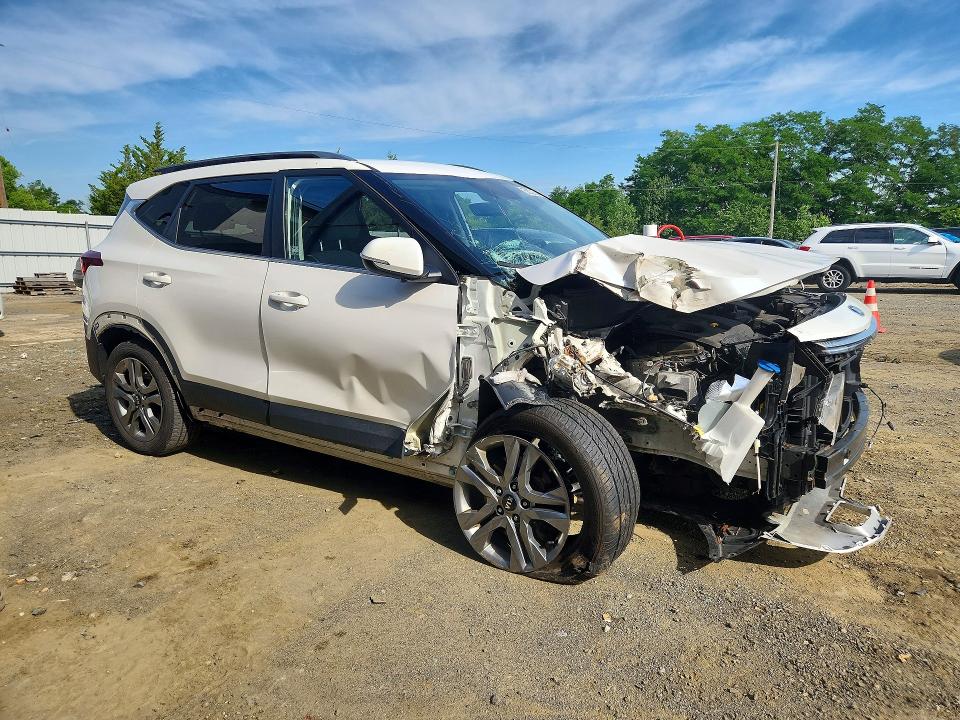 Продажа на аукционе авто 2021 Kia Seltos, vin: KNDEUCAA9M7176819, номер лота: 58321646